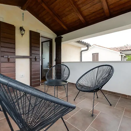 Romantic With Pool, Surrounded By Greenery In Complete Privacy-by Traveler Tourist Agency Krk -id 2408 Sveti Ivan Dobrinjski