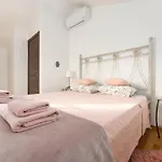 Βίλα Romantic With Pool, Surrounded By Greenery In Complete Privacy-by Traveler Tourist Agency Krk -id 2408